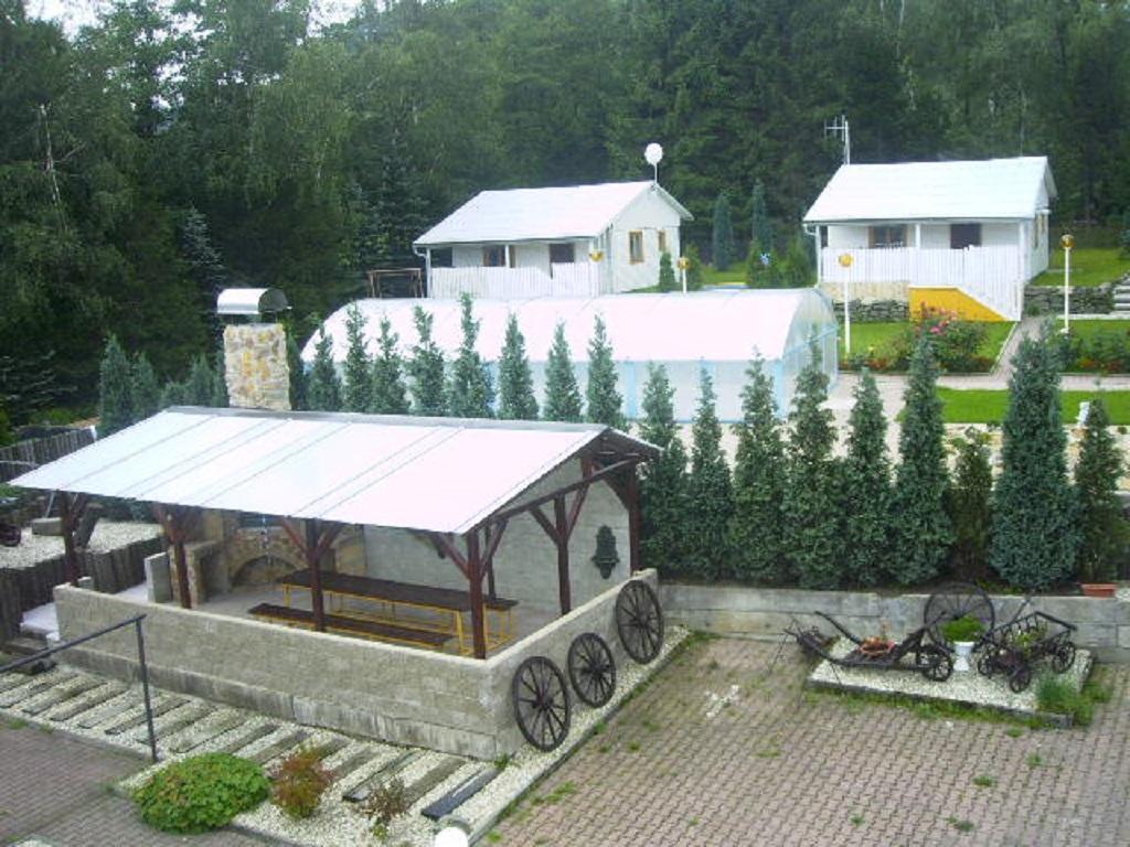 Вілла U Myslivce Kamenicky Senov Екстер'єр фото